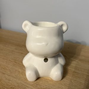 Brûle-parfum en céramique Ours Teddy, idéal pour faire fondre délicatement vos fondants parfumés et diffuser une ambiance chaleureuse chez vous