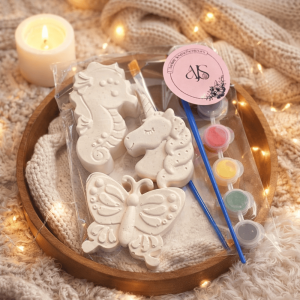 Kit de peinture - Licornes Papillon accompagné de 6 couleurs de peinture + 2 pinceaux + 3 tickets et une palette